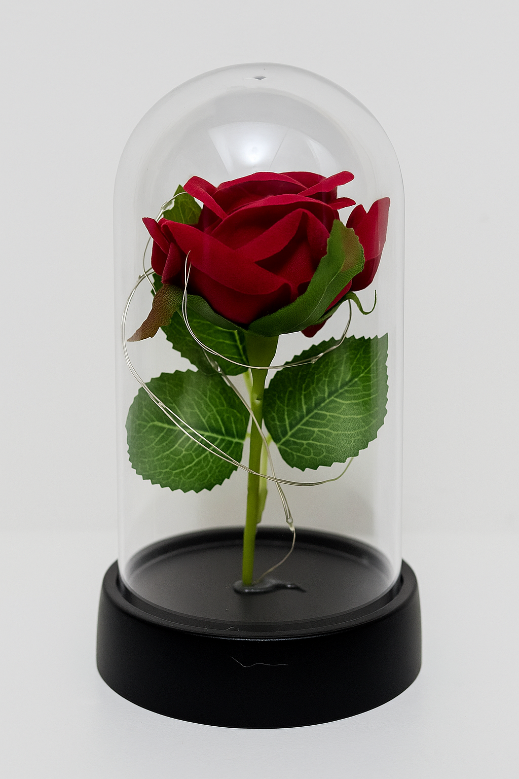 🌹 Rosa con Luces LED en Campana de Vidrio – Un regalo romántico y elegante