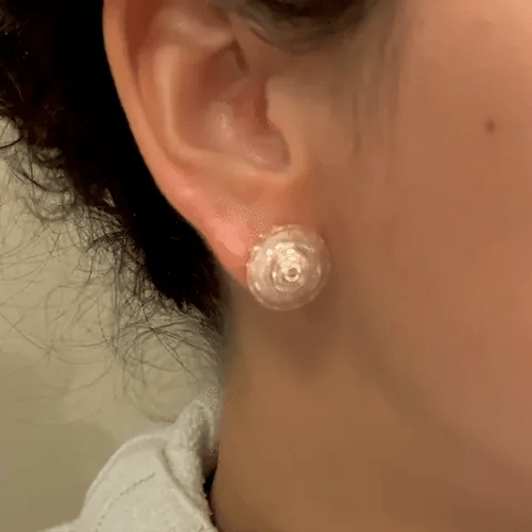 🌻 Aretes Girasol Giratorio + Caja de Lujo – Diseño Único y Detalle Especial