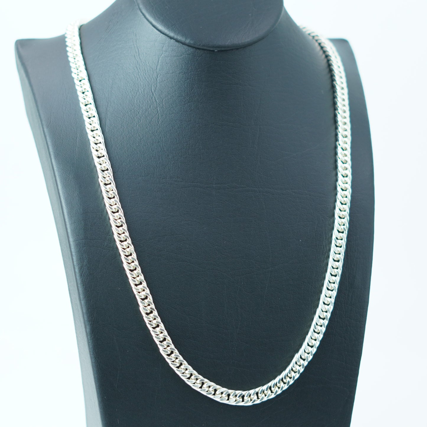 Cadena Doble Eslabón PZR en Acero Inoxidable 316L – Estilo, Resistencia y Brillo Duradero