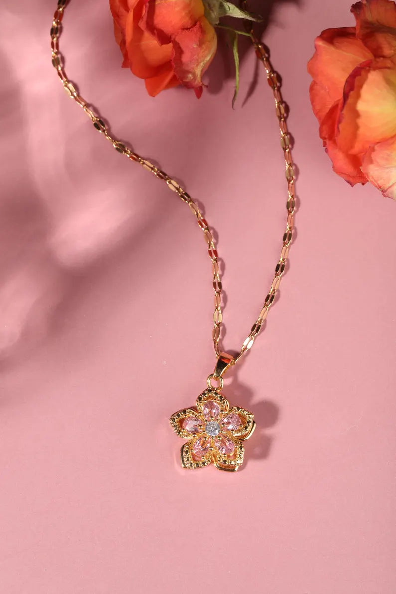 ✨ Collar Flor de Mulán – Belleza, Valentía y Poder Interior 🌸