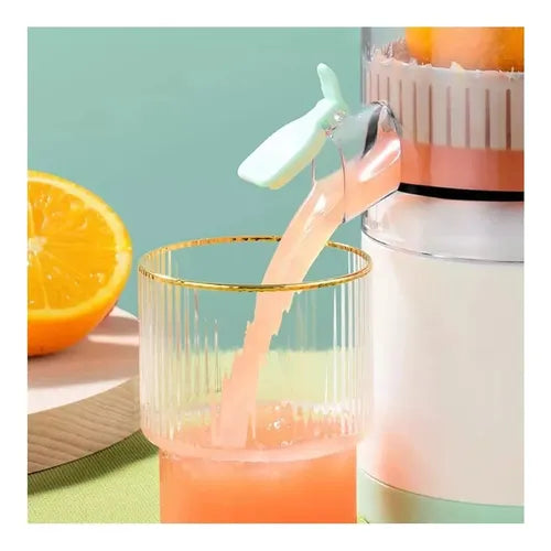 Exprimidor de Frutas Inalámbrico Portátil – Jugo Fresco en Cualquier Lugar 🍊🥤