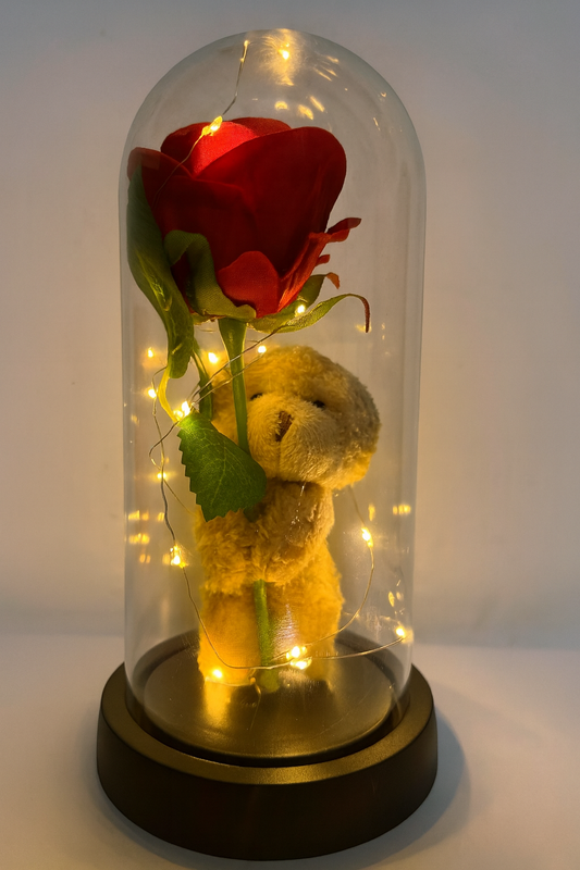 🌹 Oso con Rosa y Luces LED en Campana de Vidrio – El detalle perfecto para regalar